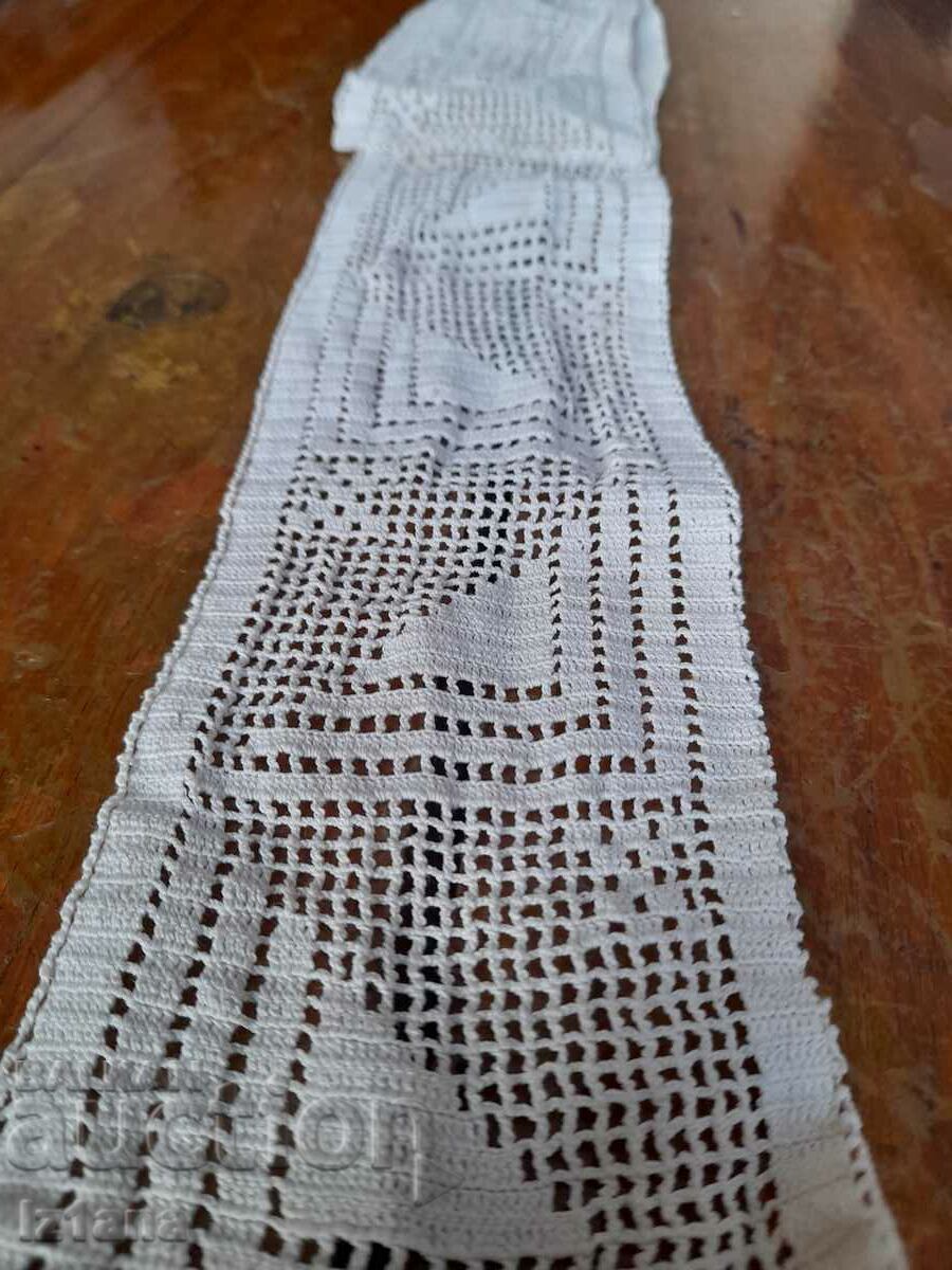 Auction Old lace Auction Old lace