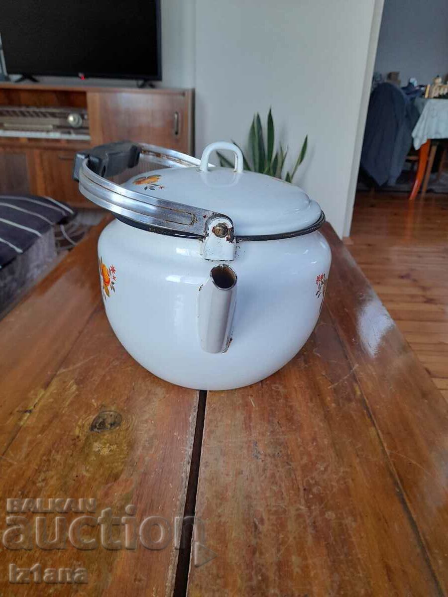 Old enamel teapot with price 50.00 BGN | € 25.56 Old enamel teapot with price 50.00 BGN | € 25.56