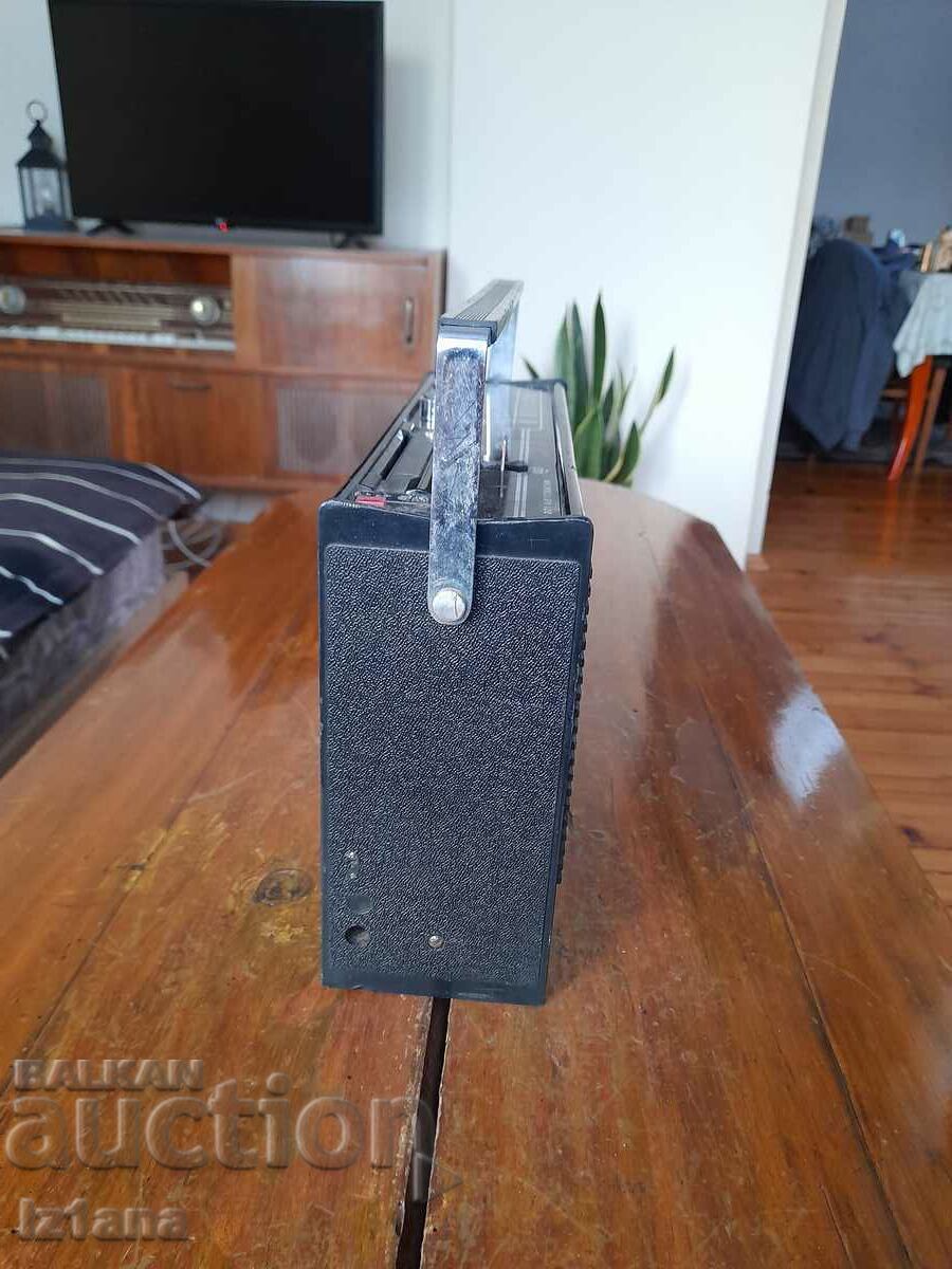 Old tape recorder Resprom Ogosta MK 271 with price 155.00 BGN | € 79.25 Old tape recorder Resprom Ogosta MK 271 with price 155.00 BGN | € 79.25