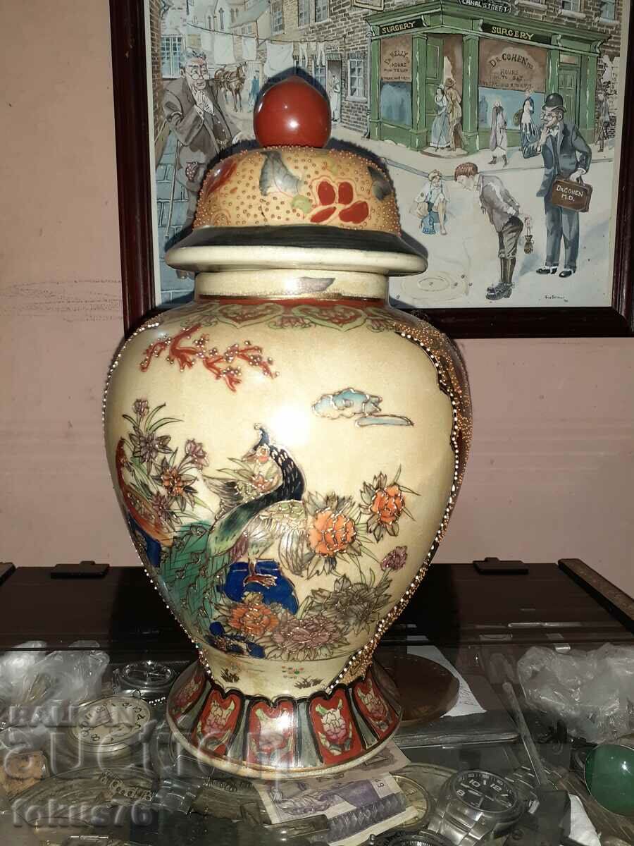 Satsuma Satsuma old large vase jar porcelain seal