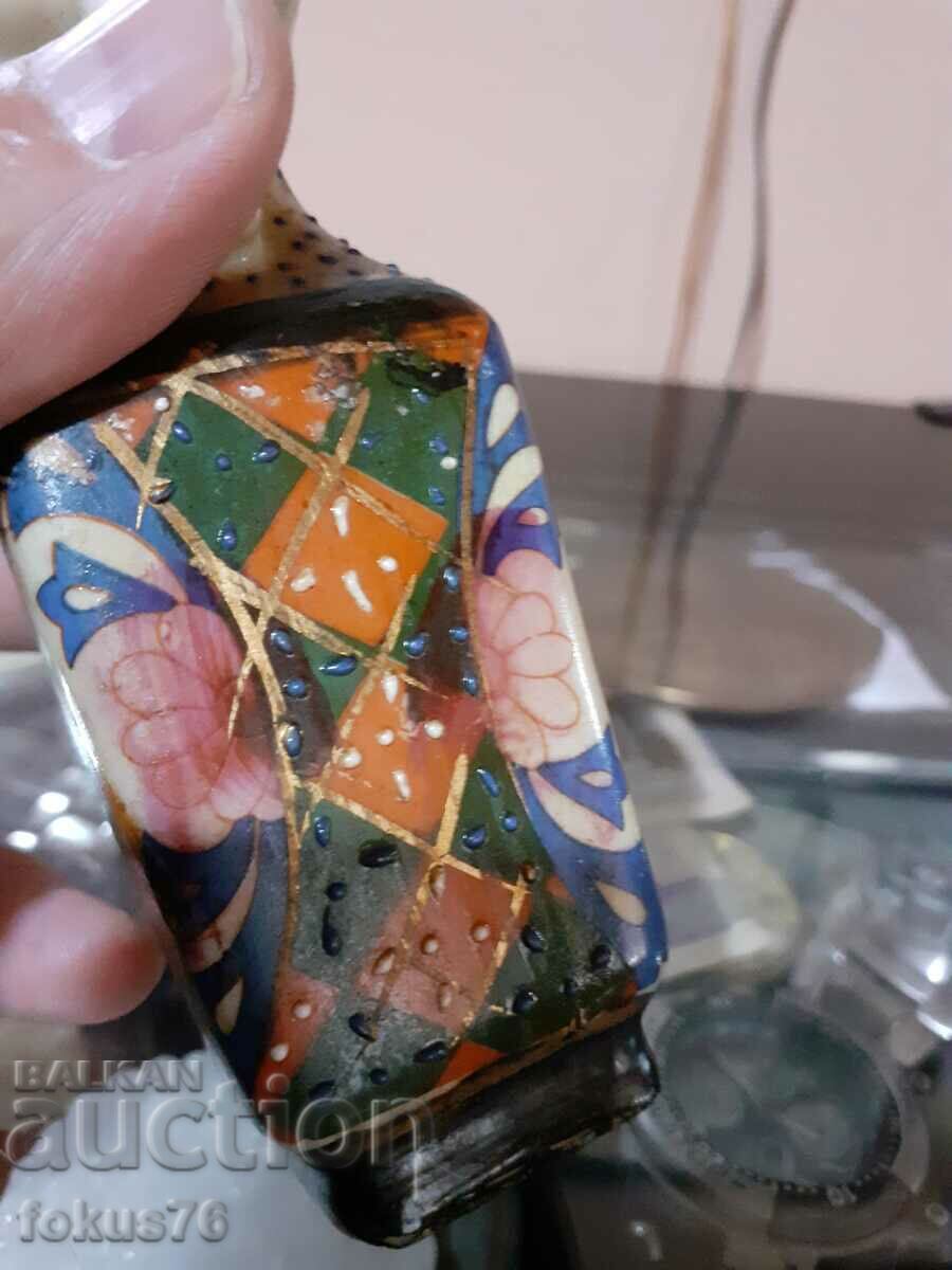 Satsuma Satsuma old small vase porcelain miniature with price 49.00 BGN | € 25.05 Satsuma Satsuma old small vase porcelain miniature with price 49.00 BGN | € 25.05