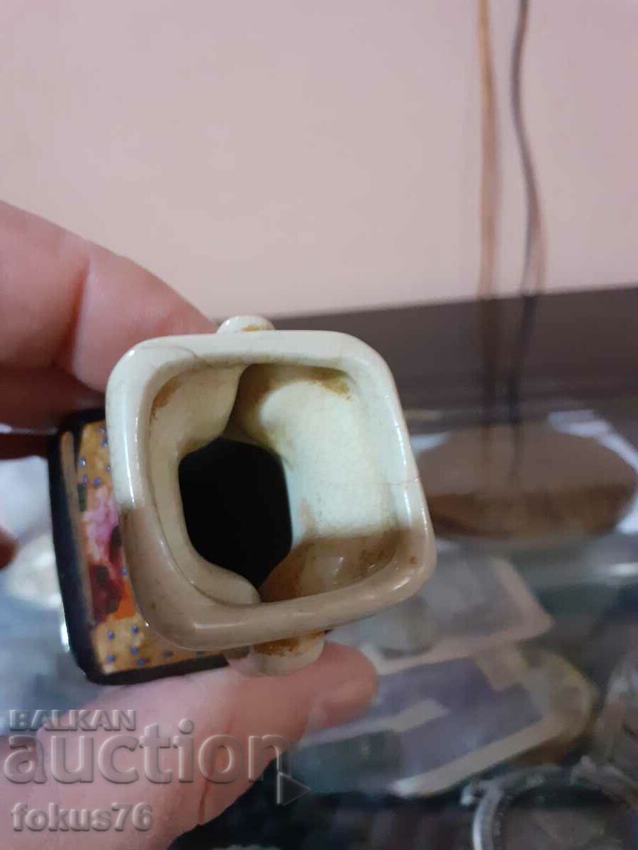 Delivery of Satsuma Satsuma old small vase porcelain miniature Delivery of Satsuma Satsuma old small vase porcelain miniature