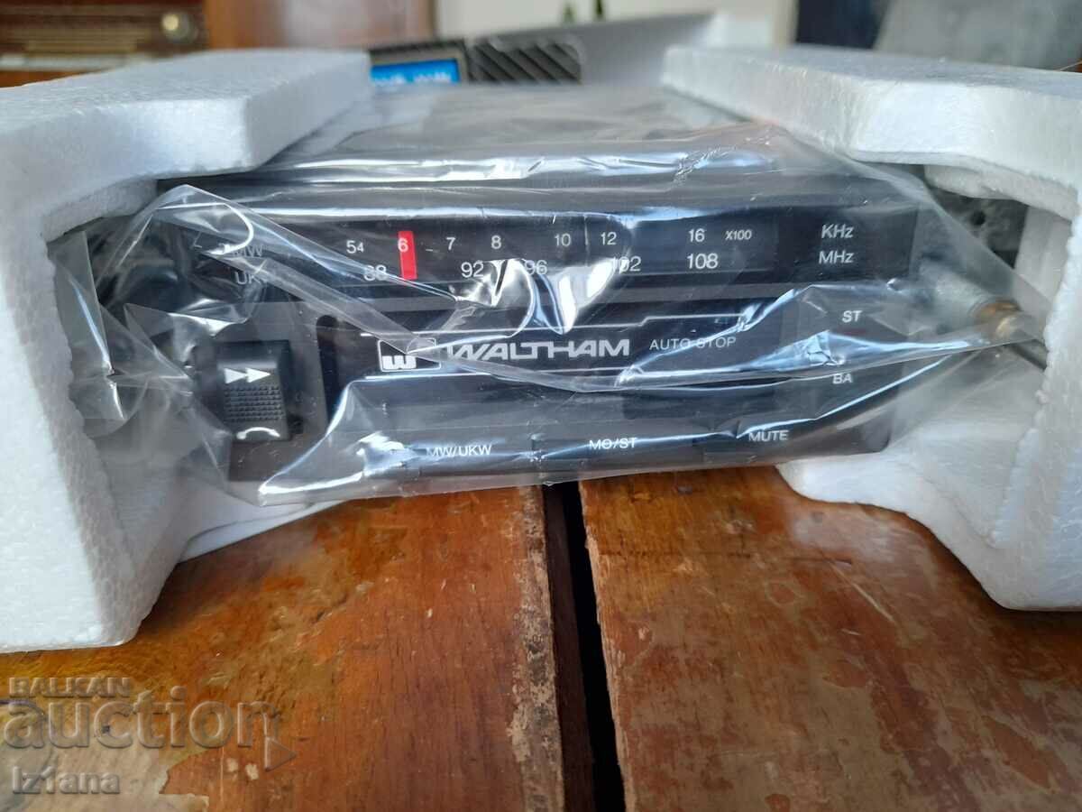 Old Waltham Car Radio Cassette Player - 5 Old Waltham Car Radio Cassette Player - 5