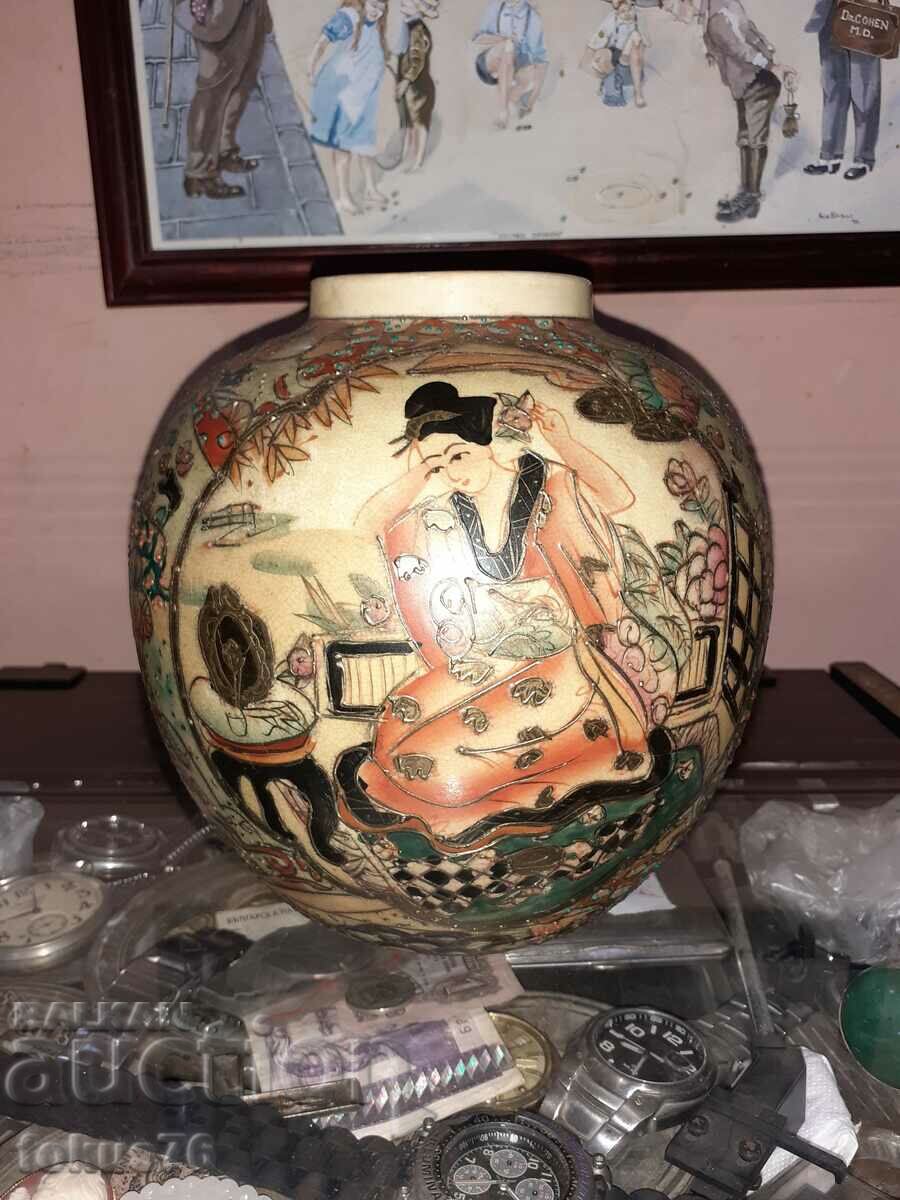 Сатцума Satsuma стара ваза буркан порцелан маркирана