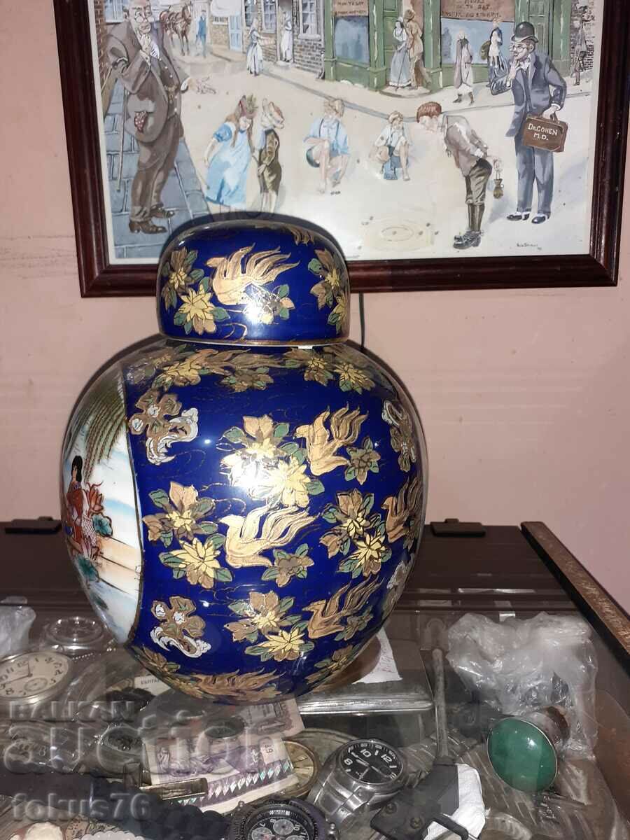 Delivery of Satsuma Satsuma old large vase jar porcelain marked