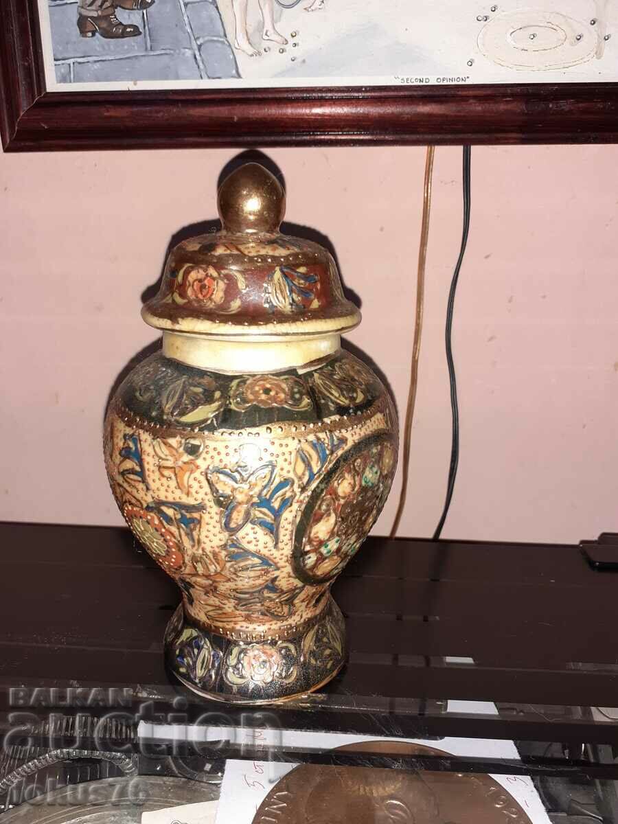 Auction Satsuma Satsuma old vase jar porcelain marked Auction Satsuma Satsuma old vase jar porcelain marked