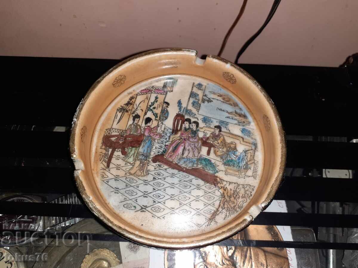 Satsuma Satsuma old vase ashtray porcelain marked with price 119.00 BGN | € 60.84