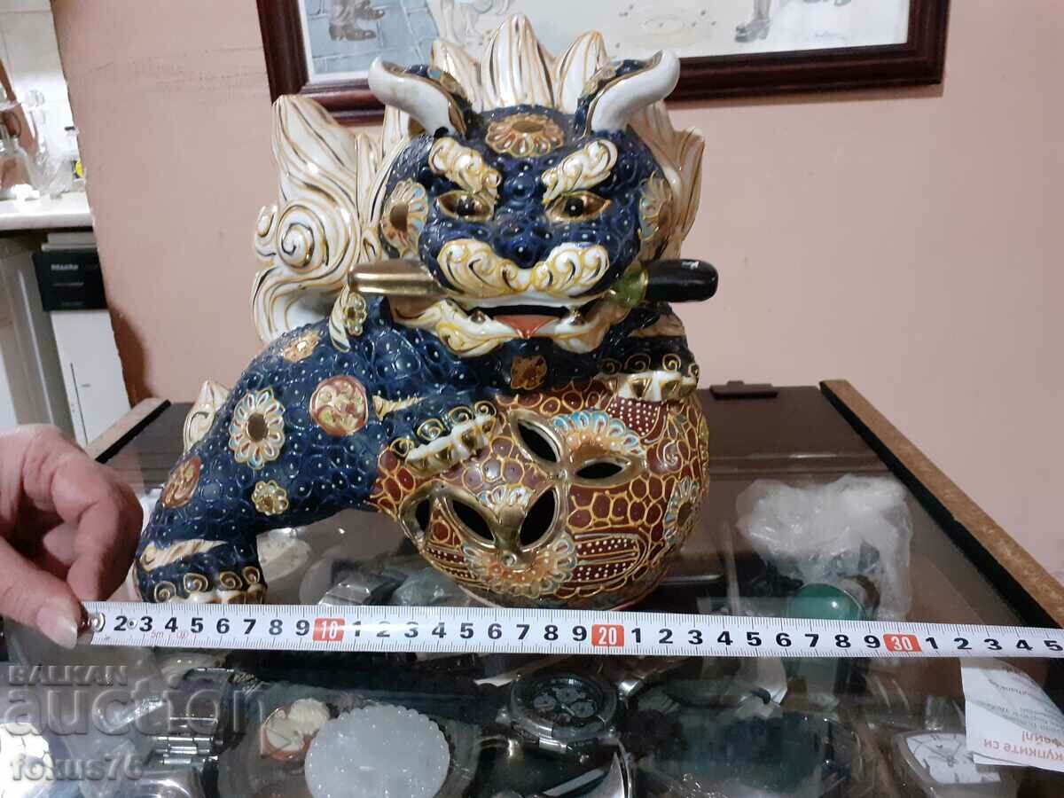 Satsuma Satsuma Kutani Old porcelain figure dragon dog fu - 7 Satsuma Satsuma Kutani Old porcelain figure dragon dog fu - 7