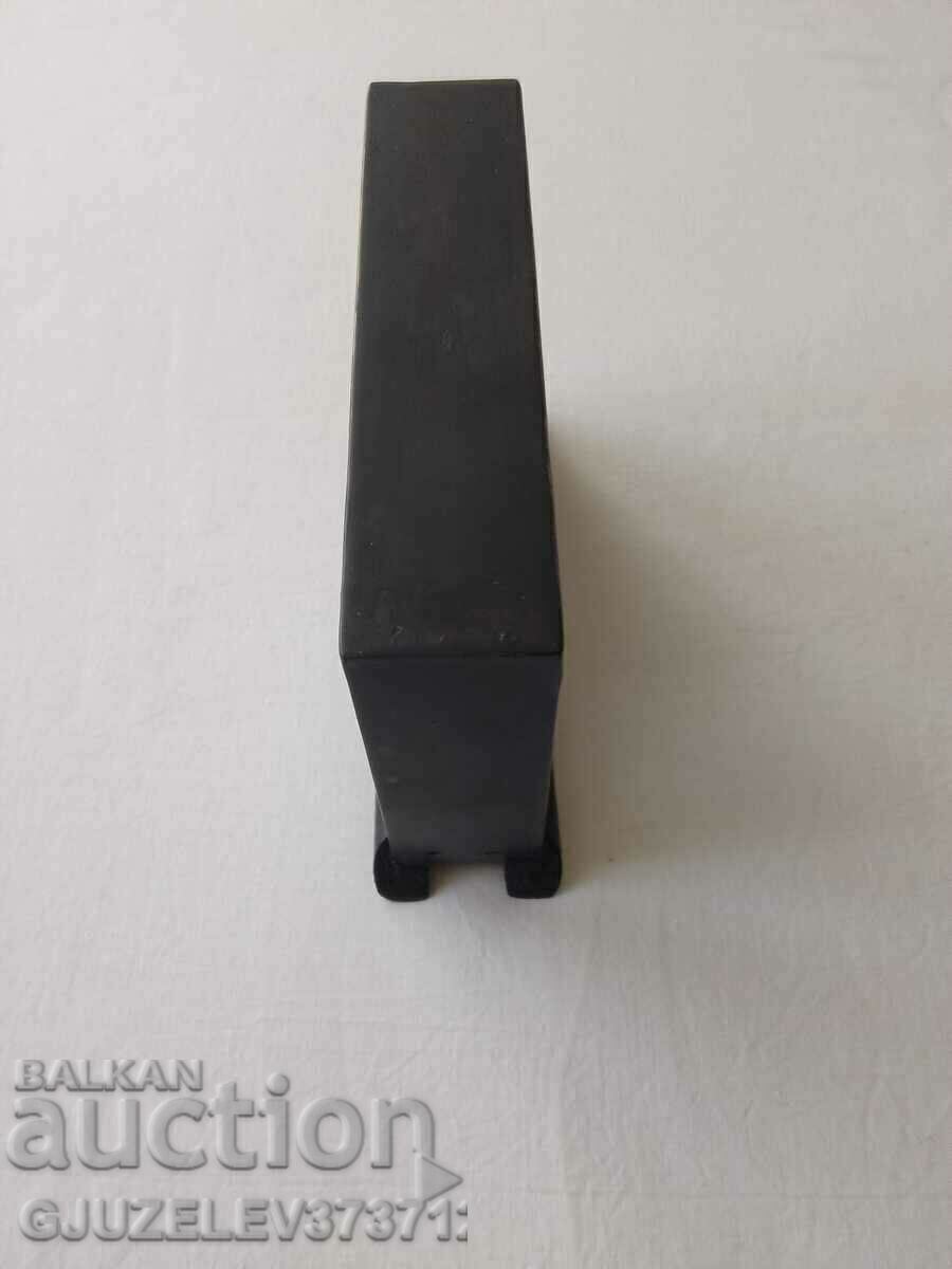 VINTAGE CHINESE HAND CARVED CORK DIORAMA ITEM - 5 VINTAGE CHINESE HAND CARVED CORK DIORAMA ITEM - 5