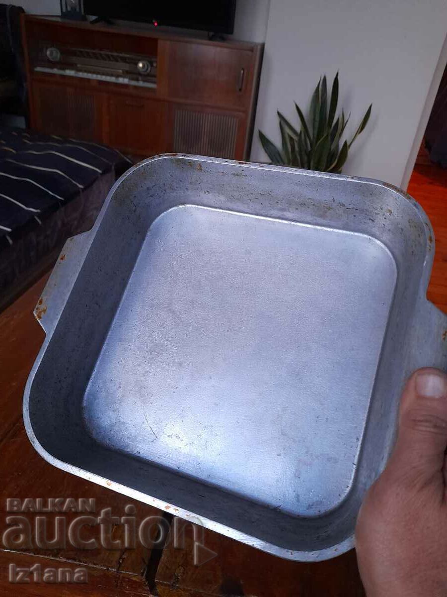 Old aluminum pot - 5 Old aluminum pot - 5