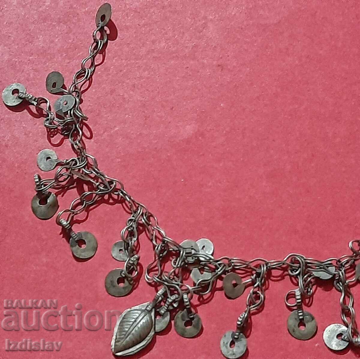 Delivery of Old jewelry