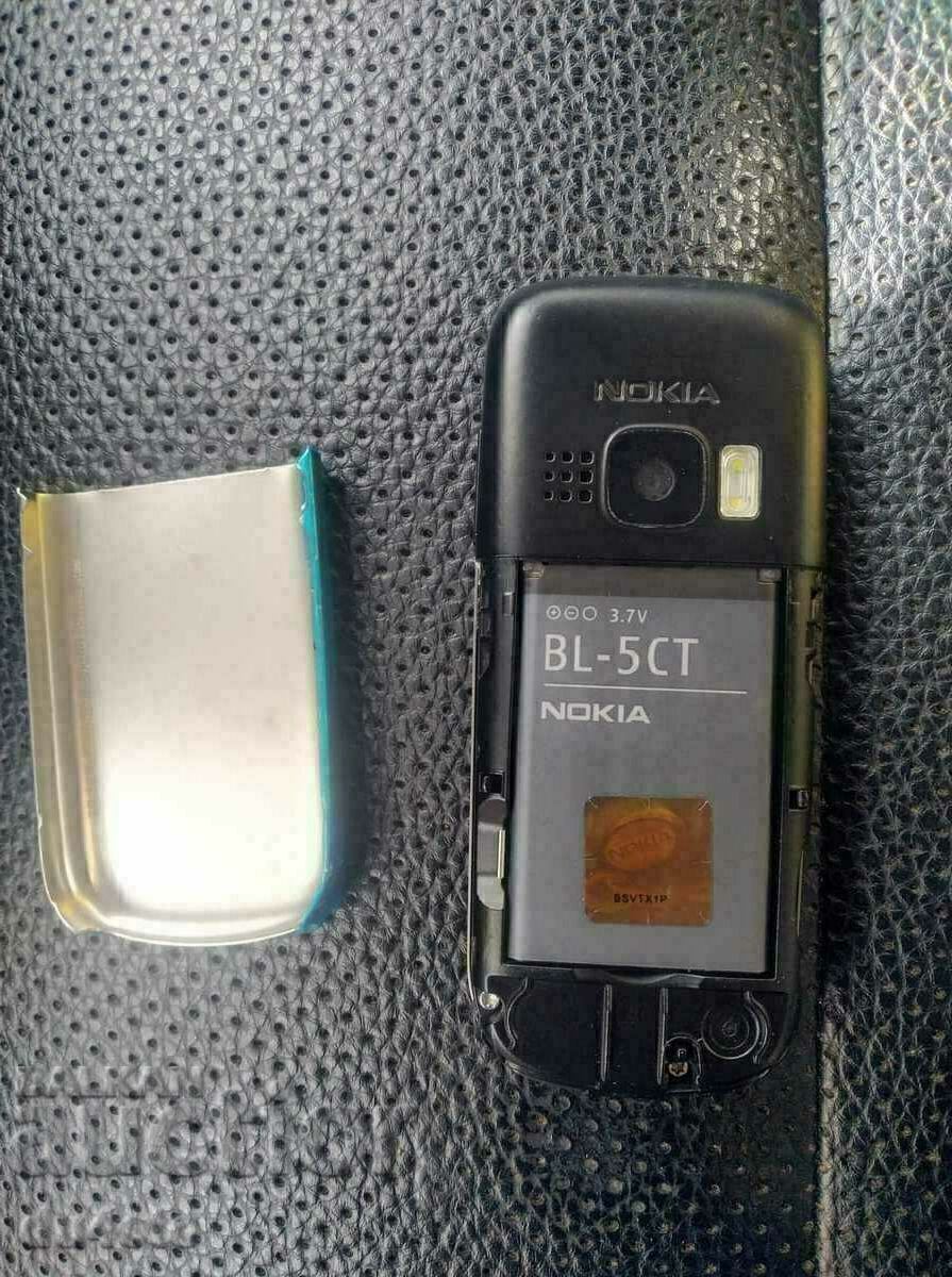 Nokia 6303 Classic nokia phone, FM radio, camera, Bluetooth - 5