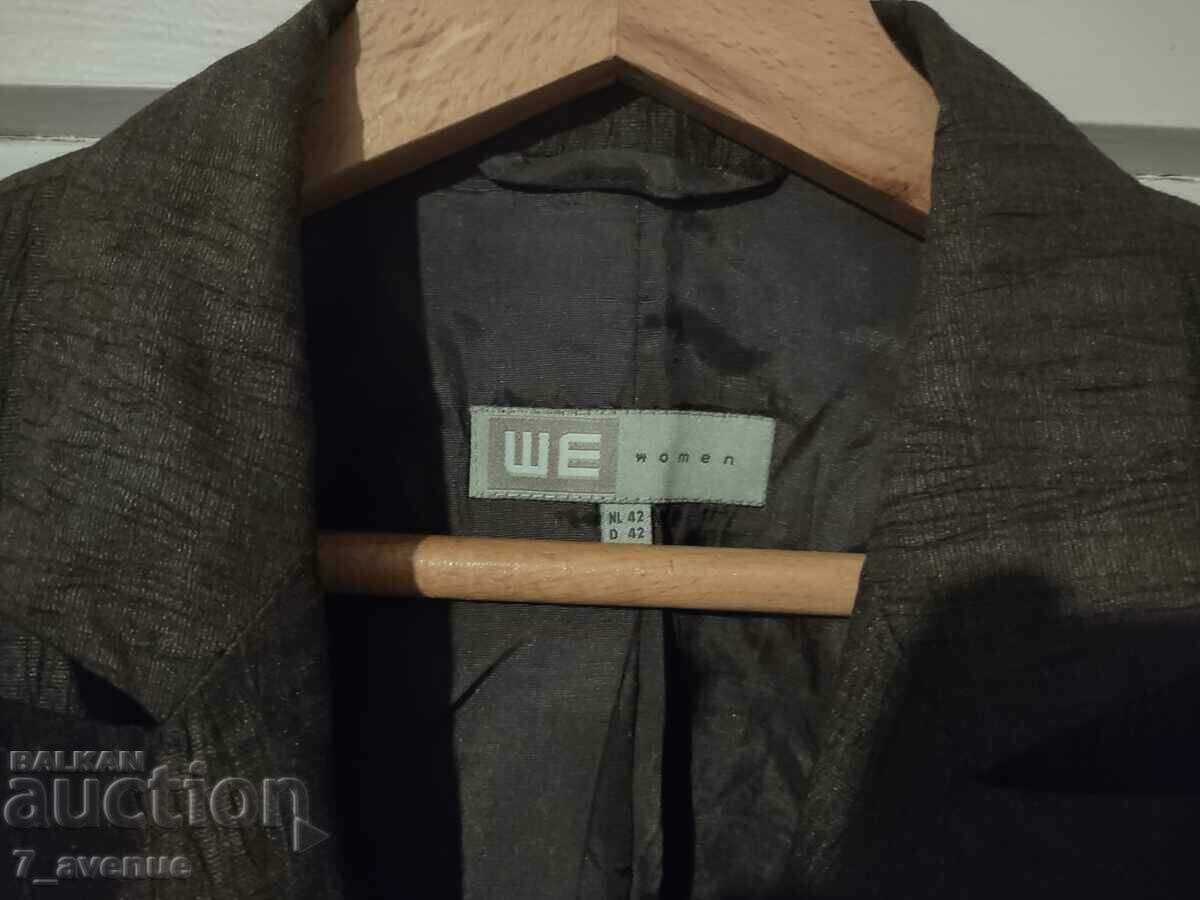 JACKET brown elegant, 11/29/23 with price 19.00 BGN | € 9.71 JACKET brown elegant, 11/29/23 with price 19.00 BGN | € 9.71