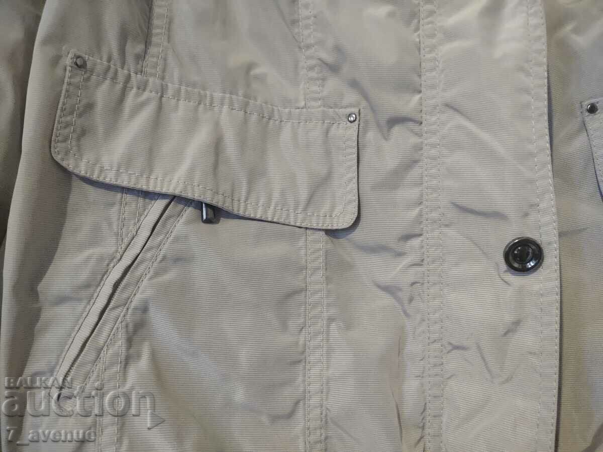 Licitație Geaca Fine May pentru dama, eleganta, 29/11/23