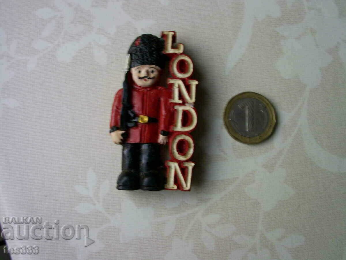 Μαγνήτης ψυγείου Λονδίνου με τιμή € 2.05 | 4.01 BGN Μαγνήτης ψυγείου Λονδίνου με τιμή € 2.05 | 4.01 BGN