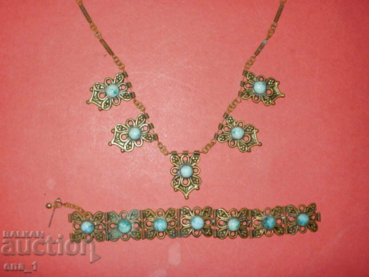 Παράδοση Αναγεννησιακά μπρούτζινα κοσμήματα - κολιέ και βραχιόλι