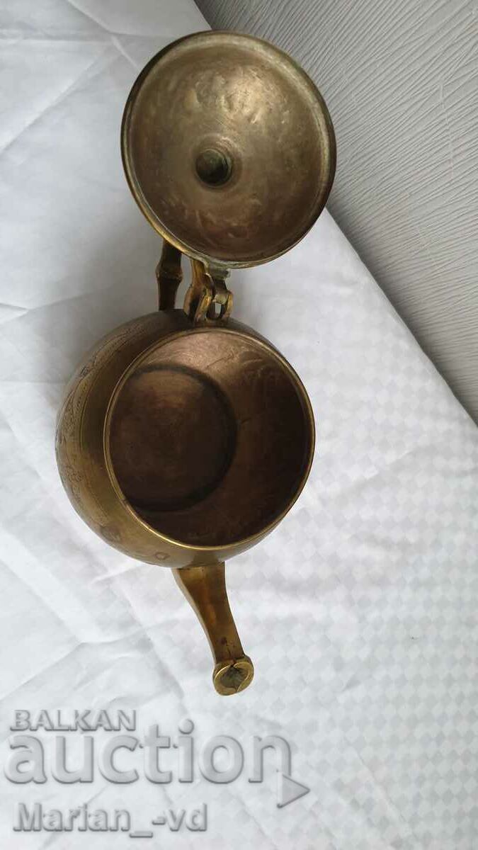 Малък бронзов чайник - 6 Малък бронзов чайник - 6