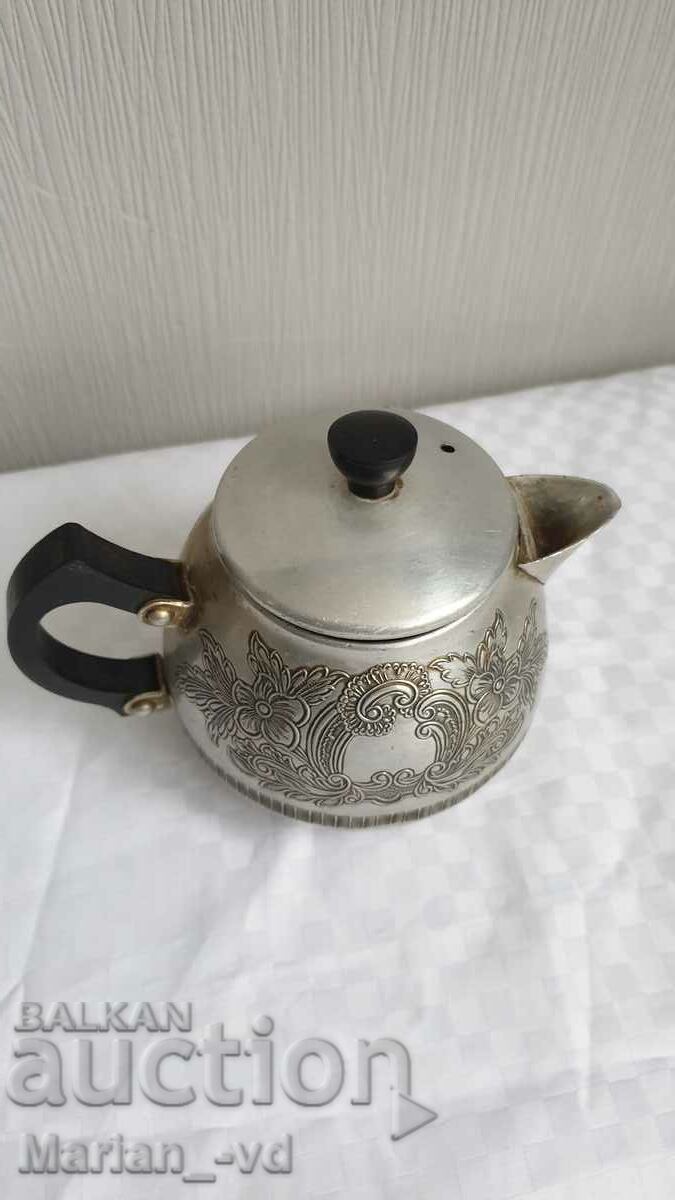 Малък английски алуминиев чайник - 5 Малък английски алуминиев чайник - 5