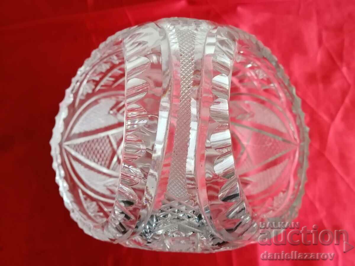 Delivery of Unique Basket, CRYSTAL Glass, Fruit Tray, Biscuit Tray Delivery of Unique Basket, CRYSTAL Glass, Fruit Tray, Biscuit Tray