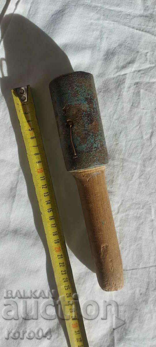 THE GRENADE with price 17.99 BGN | € 9.20 THE GRENADE with price 17.99 BGN | € 9.20