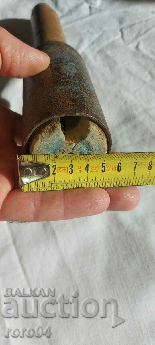 Delivery of THE GRENADE Delivery of THE GRENADE