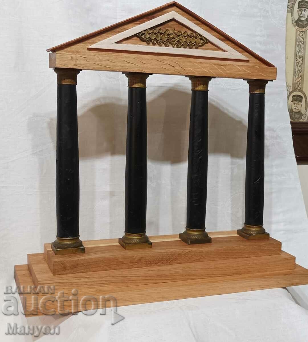 Δημοπρασία Αρχιτεκτονικό πρότυπο αρχαίου ελληνικού ναού. Δημοπρασία Αρχιτεκτονικό πρότυπο αρχαίου ελληνικού ναού.