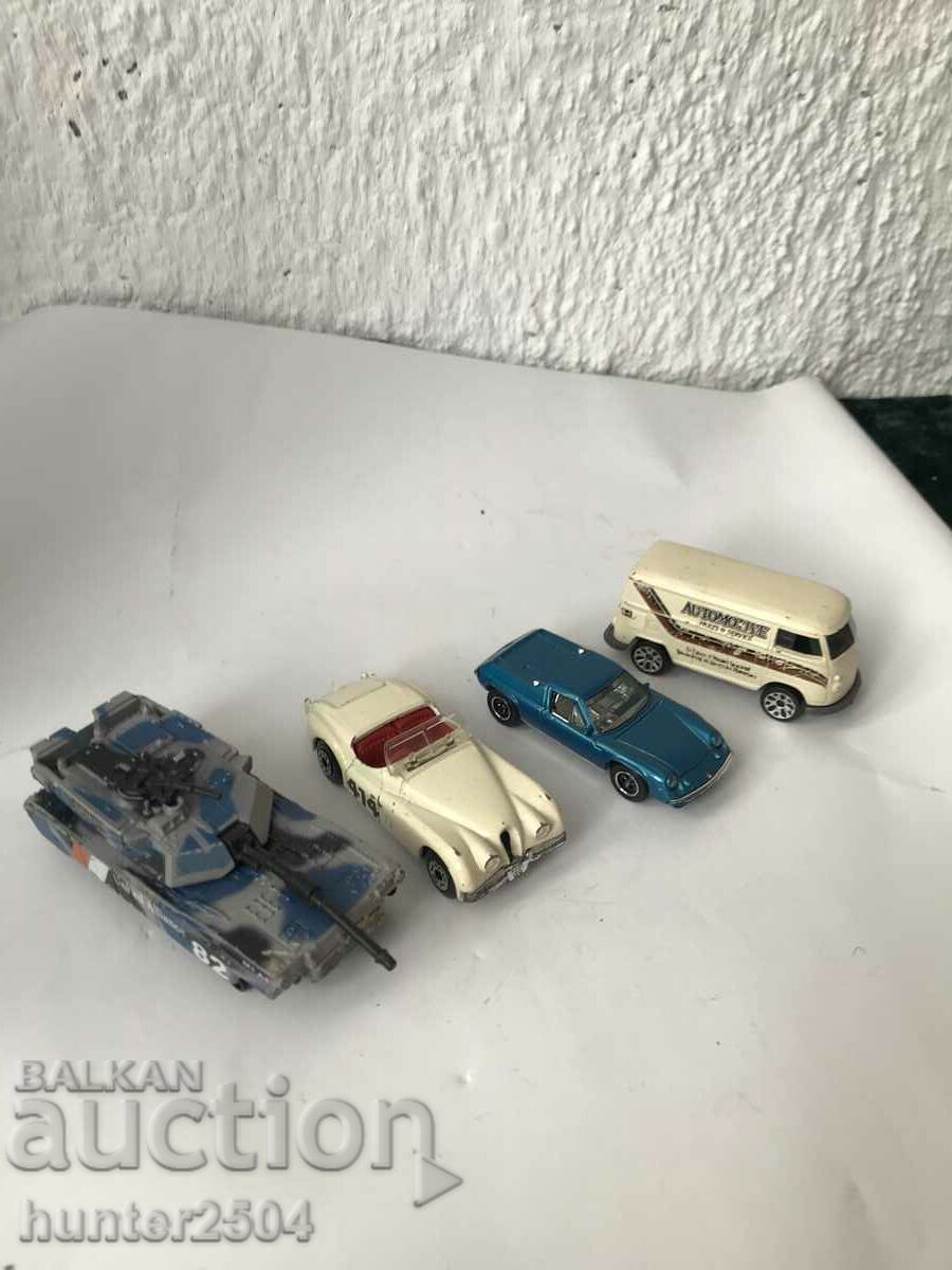 Carts - metal, 4 pcs. with price 19.95 BGN | € 10.20 Carts - metal, 4 pcs. with price 19.95 BGN | € 10.20