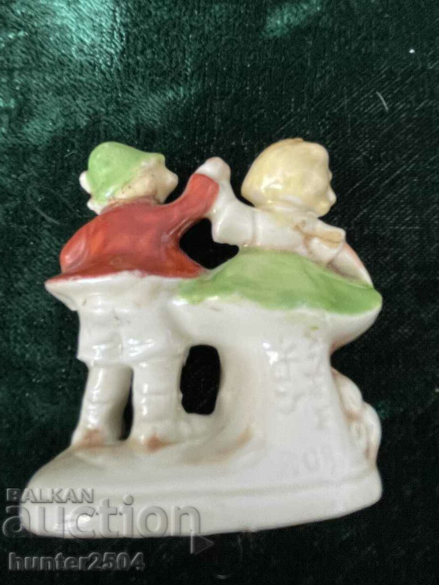 Knight and lady-6/5, cm marked with price 54.95 BGN | € 28.10