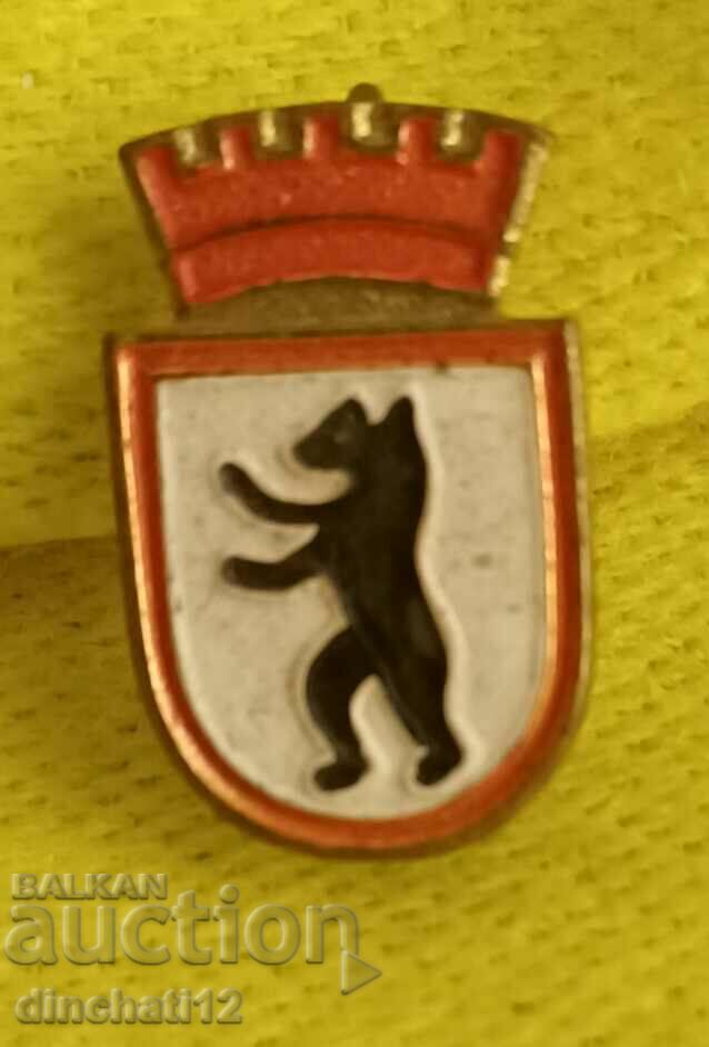 Badge. Coat of arms of Berlin Germany