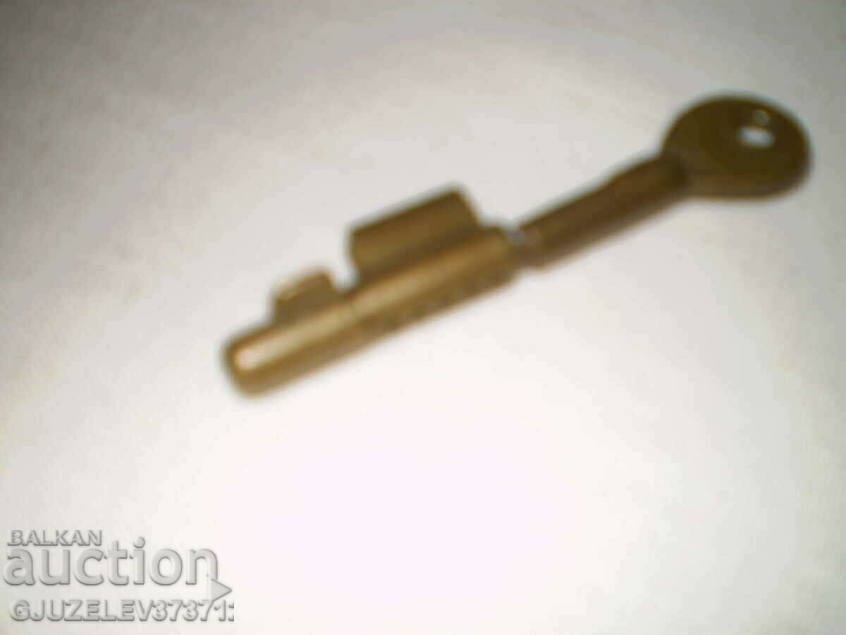 Vintich Secret Secret Bronze Key - 5 Vintich Secret Secret Bronze Key - 5