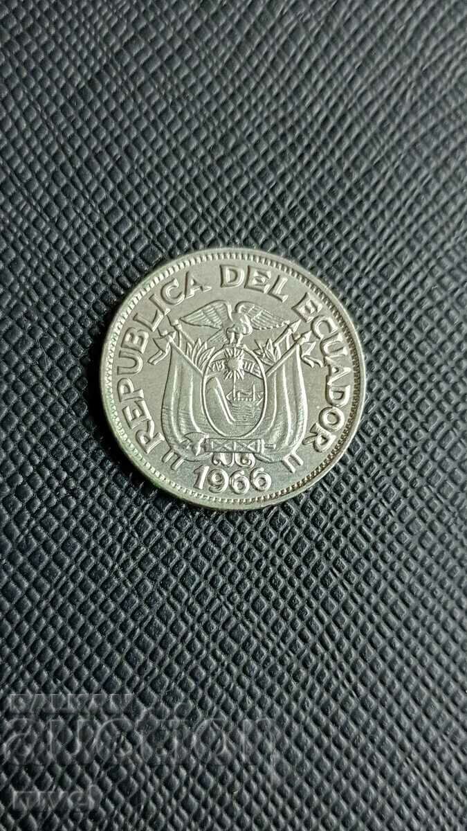 Ecuador 20 centavos, 1966 with price 1.80 BGN | € 0.92 Ecuador 20 centavos, 1966 with price 1.80 BGN | € 0.92