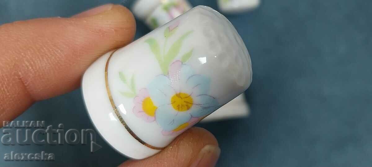A collection of porcelain thimbles - 7
