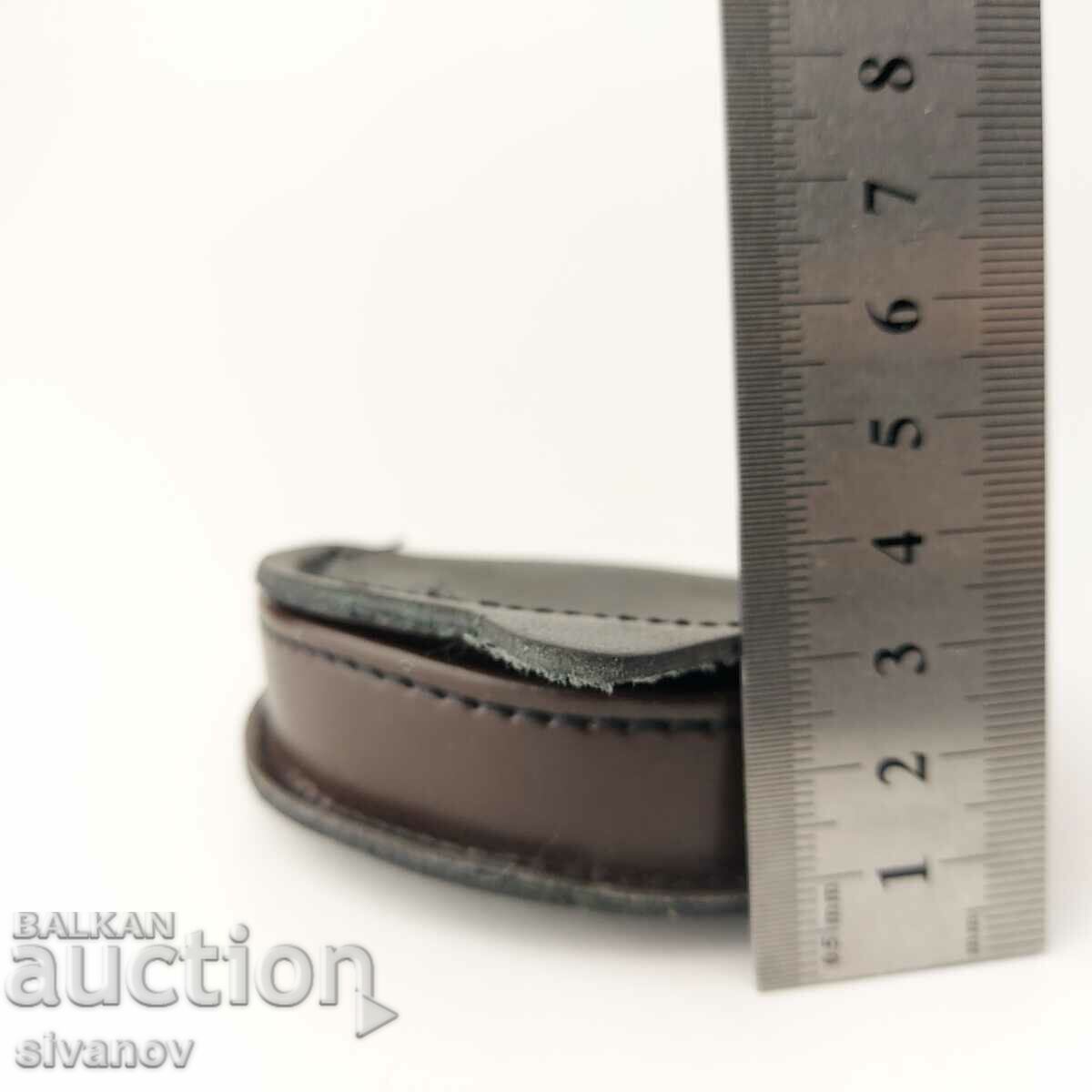 Leather Horseshoe Coin Wallet with Coin Tray #5453 - 6 Leather Horseshoe Coin Wallet with Coin Tray #5453 - 6