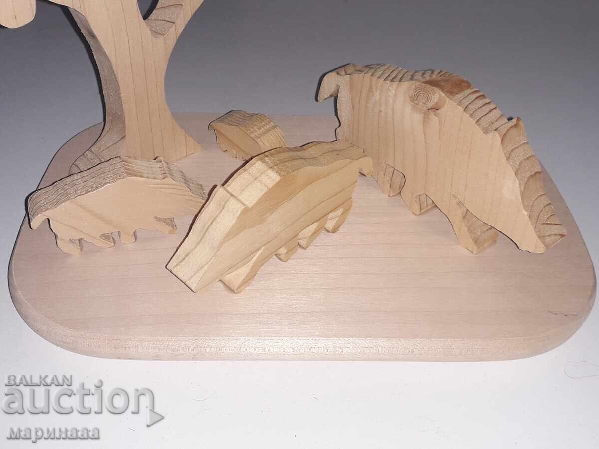 Auction LARGE DECORATION. SOLID WOOD "BOARS" Auction LARGE DECORATION. SOLID WOOD "BOARS"