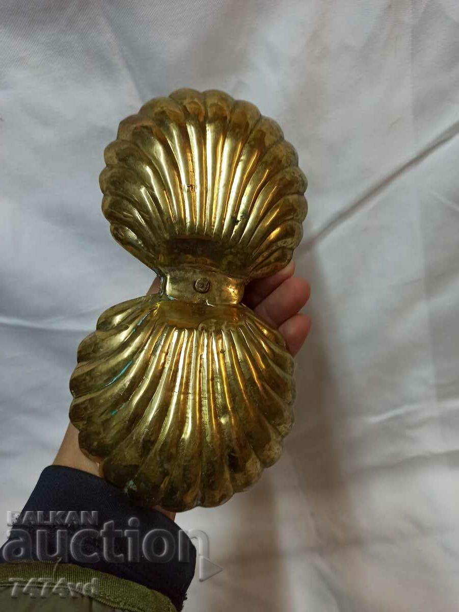 BRONZE VESSEL WITH HORSEMAN - 5 BRONZE VESSEL WITH HORSEMAN - 5