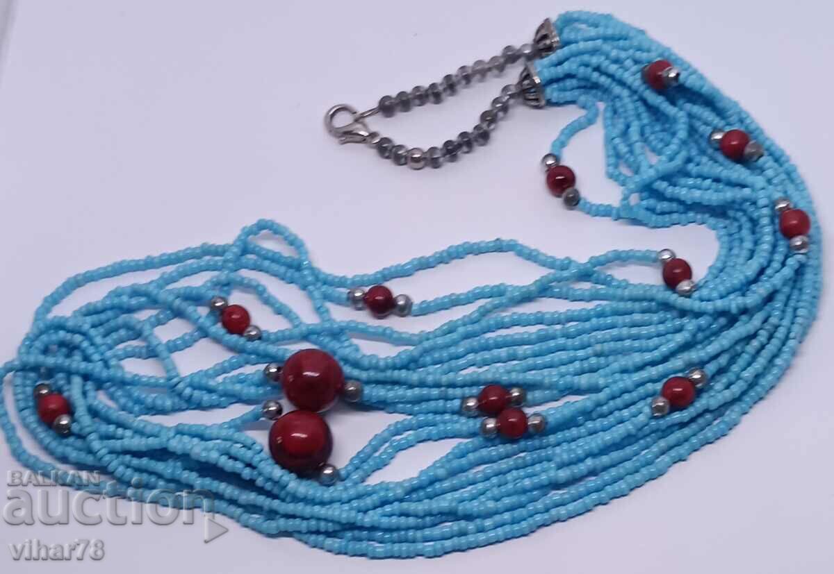 Delivery of beaded pendant necklace