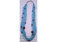 colier cu pandantiv cu margele