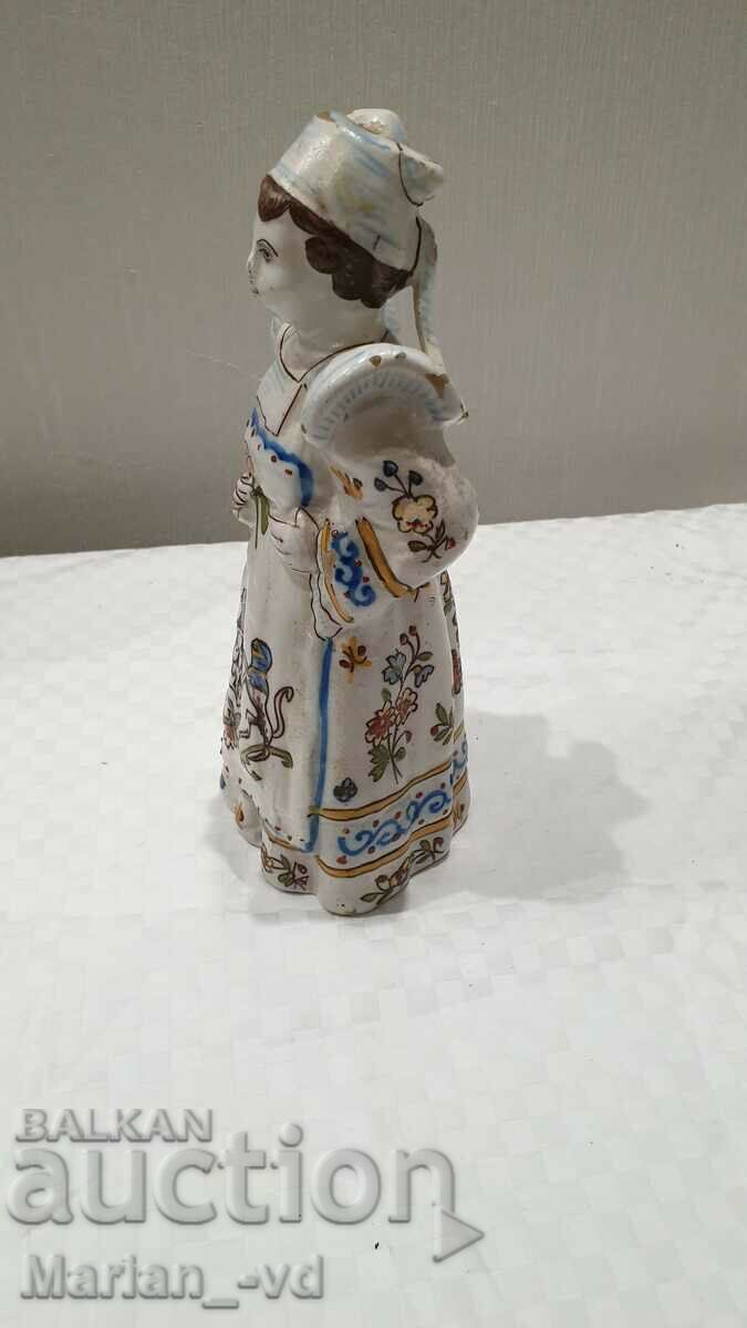 Figura feminină din porțelan, franceză, clopot de seară figurat cu preț 45.00 BGN | € 23.01