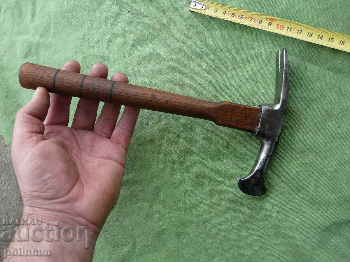 Delivery of Old rare Sarasian instrument Delivery of Old rare Sarasian instrument