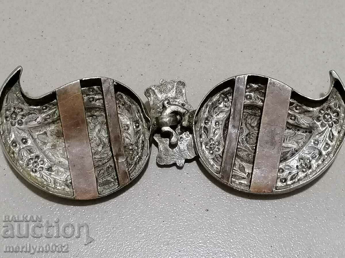 Auction Renaissance hammered silver pafts, pafts, silver, jewelry Auction Renaissance hammered silver pafts, pafts, silver, jewelry