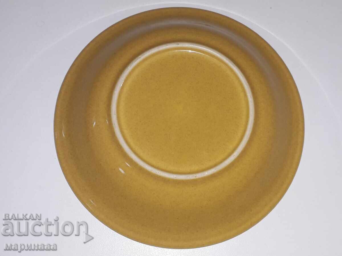 OLD CUP. PORCELAIN with price 2.00 BGN | € 1.02 OLD CUP. PORCELAIN with price 2.00 BGN | € 1.02