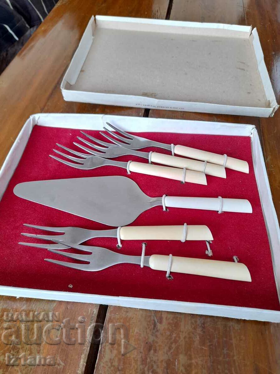 Auction Old dessert utensils Auction Old dessert utensils