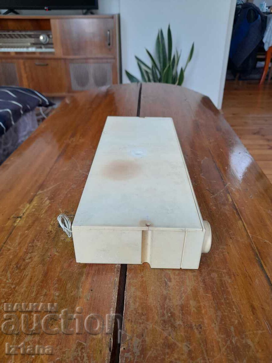 Old Siemens clock radio with price 22.00 BGN | € 11.25