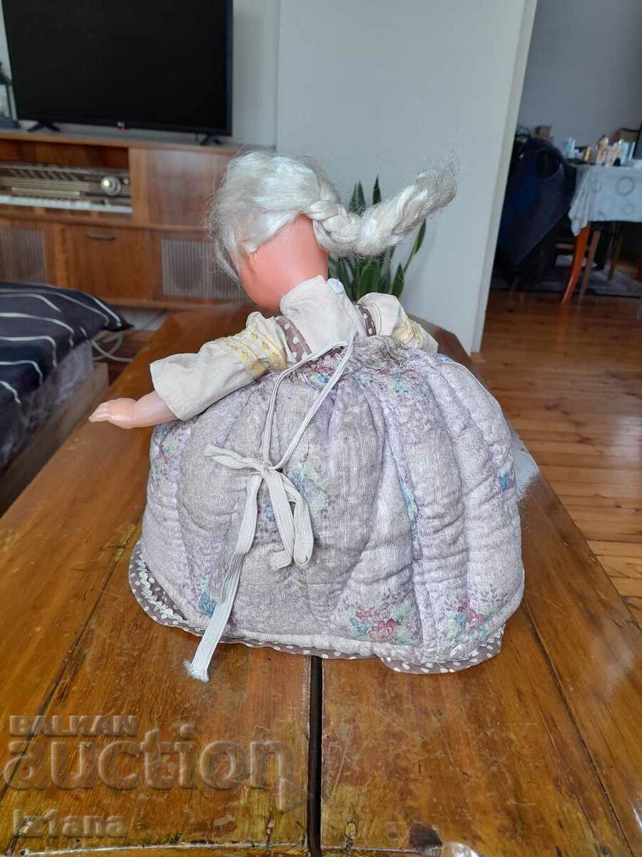 Παράδοση Παλιά κούκλα για Samovar