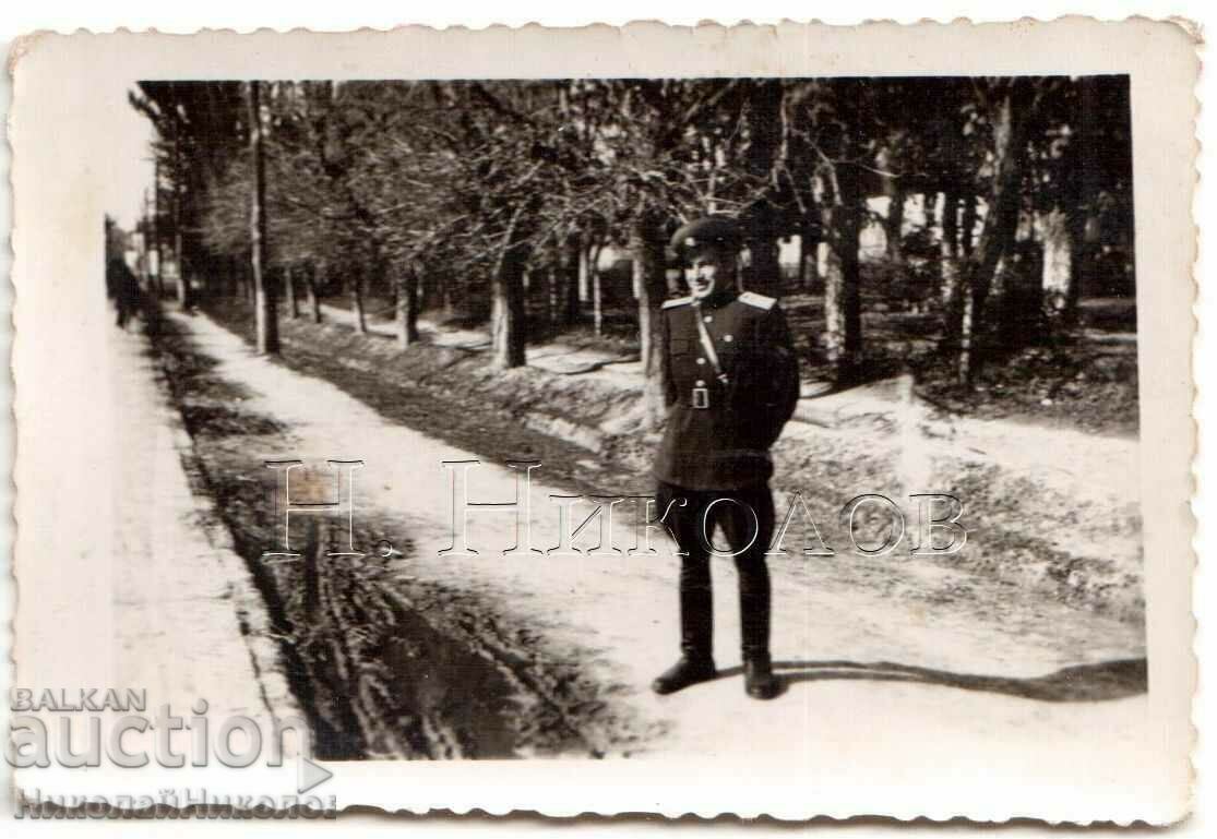 1954 МАЛКА СТАРА СНИМКА ЛОМ ВОЕНЕН ОФИЦЕР Г452