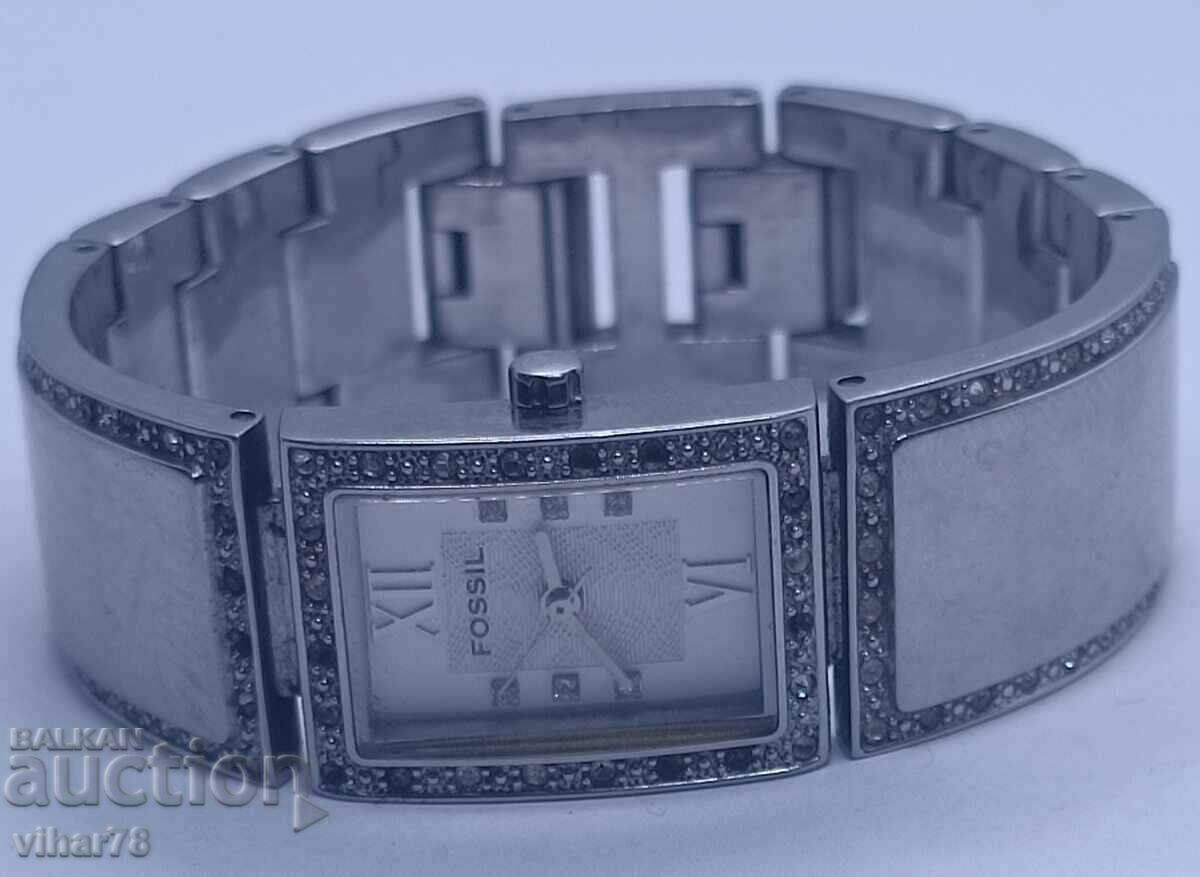 WOMEN'S FOSSIL QUARTZ WATCH