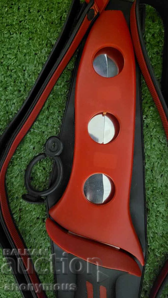 Delivery of Diving knife Miguel Nieto, Spain Delivery of Diving knife Miguel Nieto, Spain