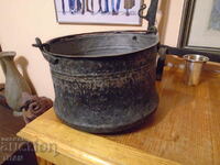OLD COPPER BOILER, 21/15 CM., WITH ORNAMENTS, TILED