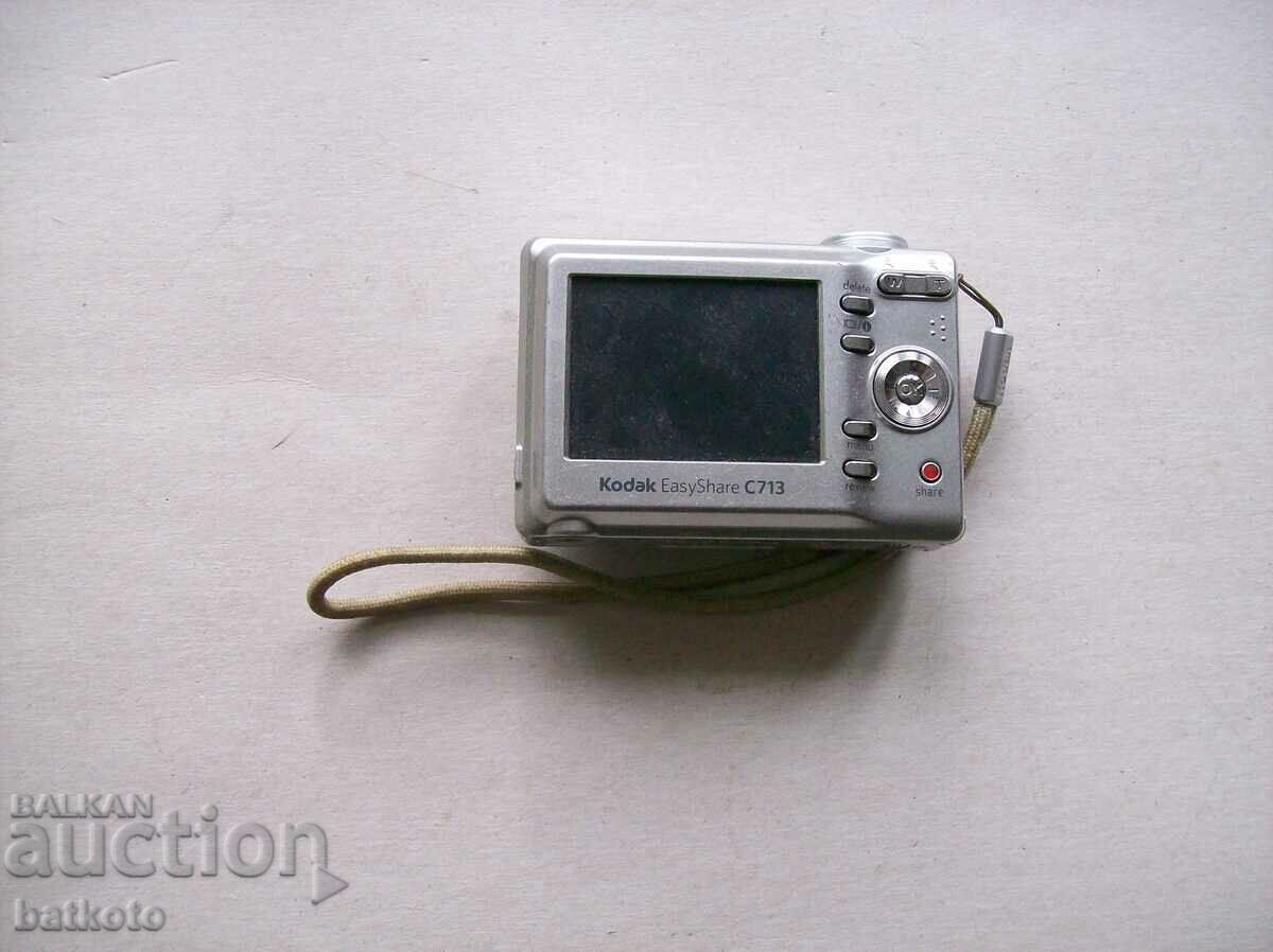 Camera veche Kodak C713 cu preț 22.00 BGN | € 11.25 Camera veche Kodak C713 cu preț 22.00 BGN | € 11.25