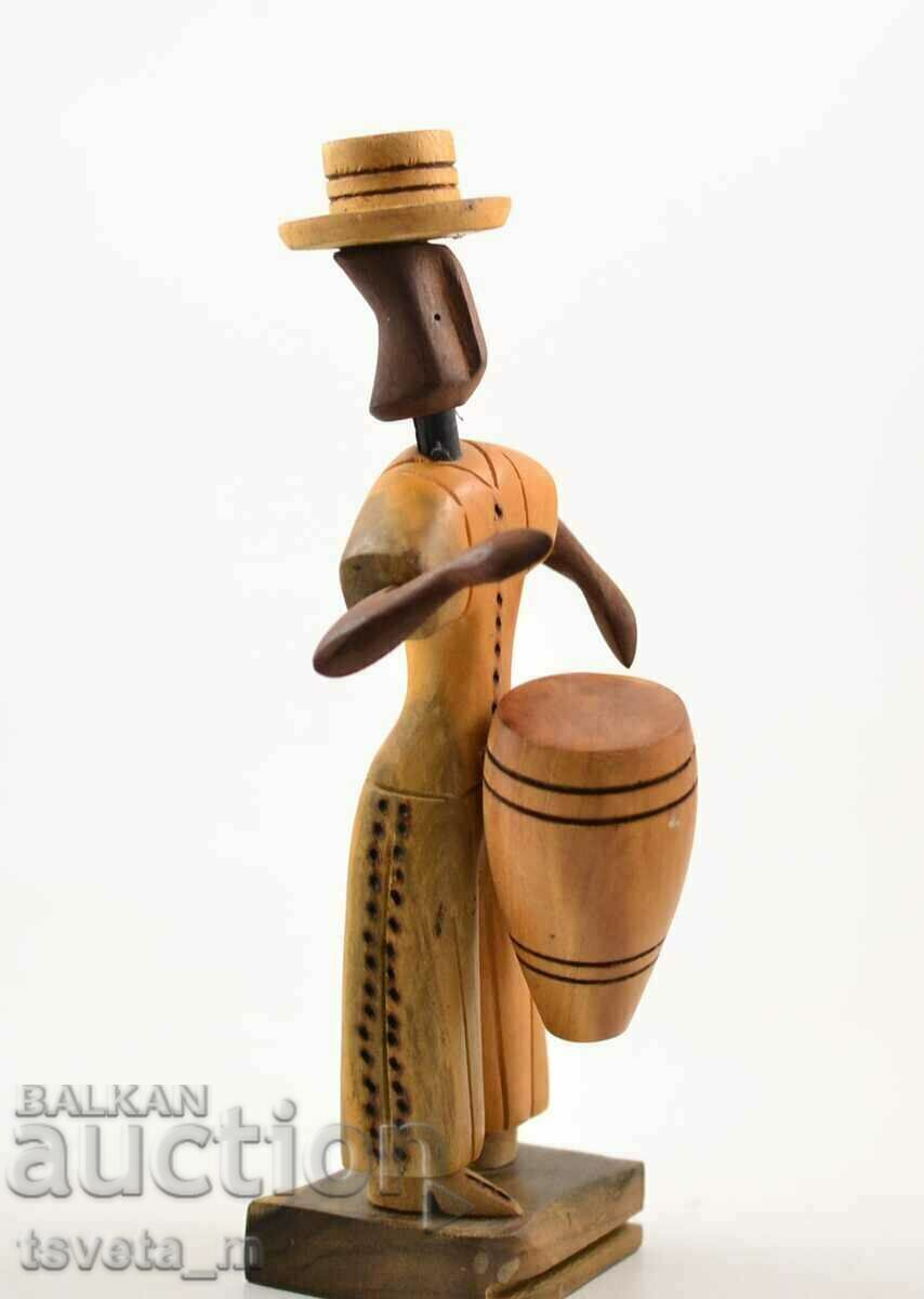 Licitație Figurine vintage din lemn lucrate manual